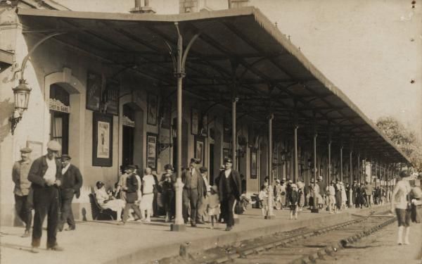 Quai de la Gare des Sables d'Olonne crédit Archives Municipales